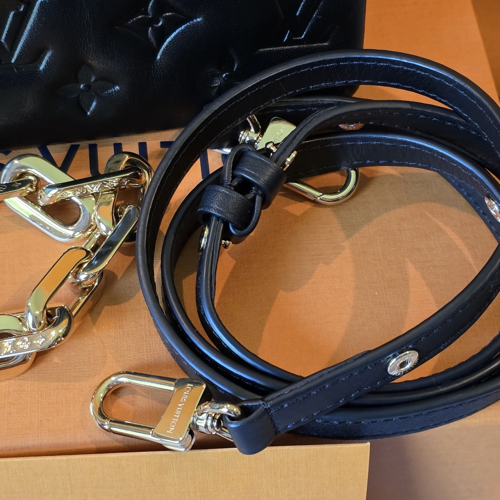 Louis Vuitton Pochette Coussin Black Leather Crossbody Bag - Picture 9 of 10